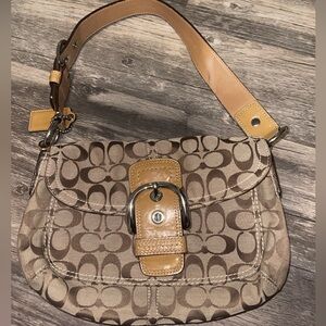 COACH D1067- F15668 SIGNATURE "C" SHOULDER  HANDBAG
